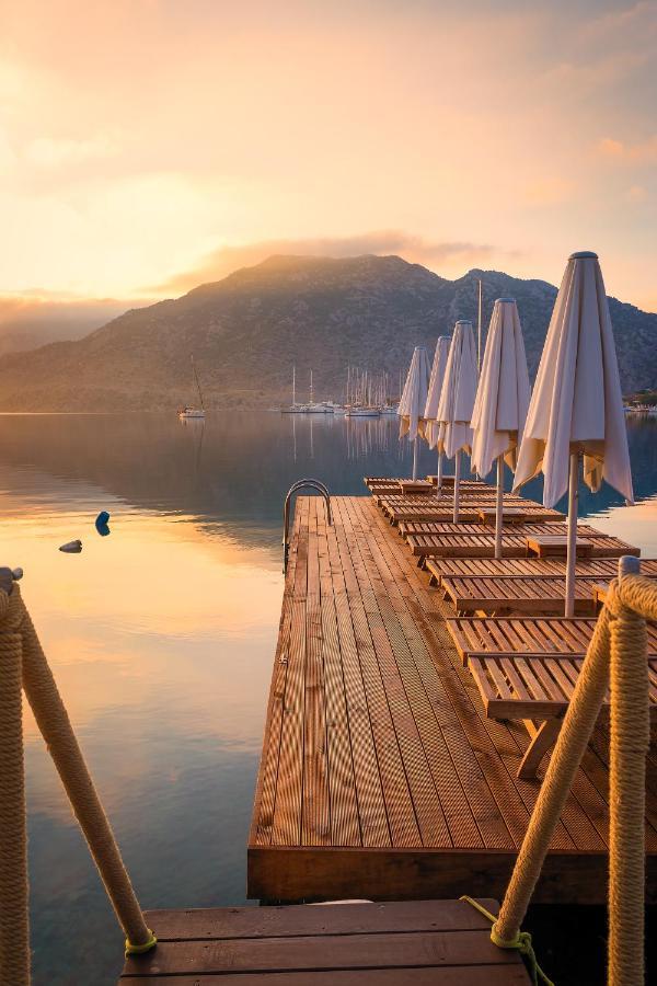 Giritimu Evleri Bed & Breakfast Selimiye  Bagian luar foto