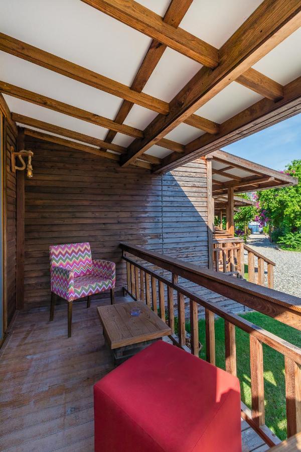 Giritimu Evleri Bed & Breakfast Selimiye  Bagian luar foto