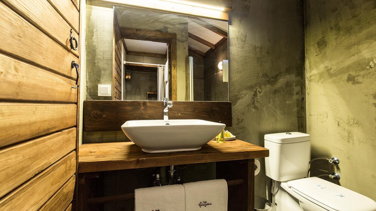 Giritimu Evleri Bed & Breakfast Selimiye  Bagian luar foto
