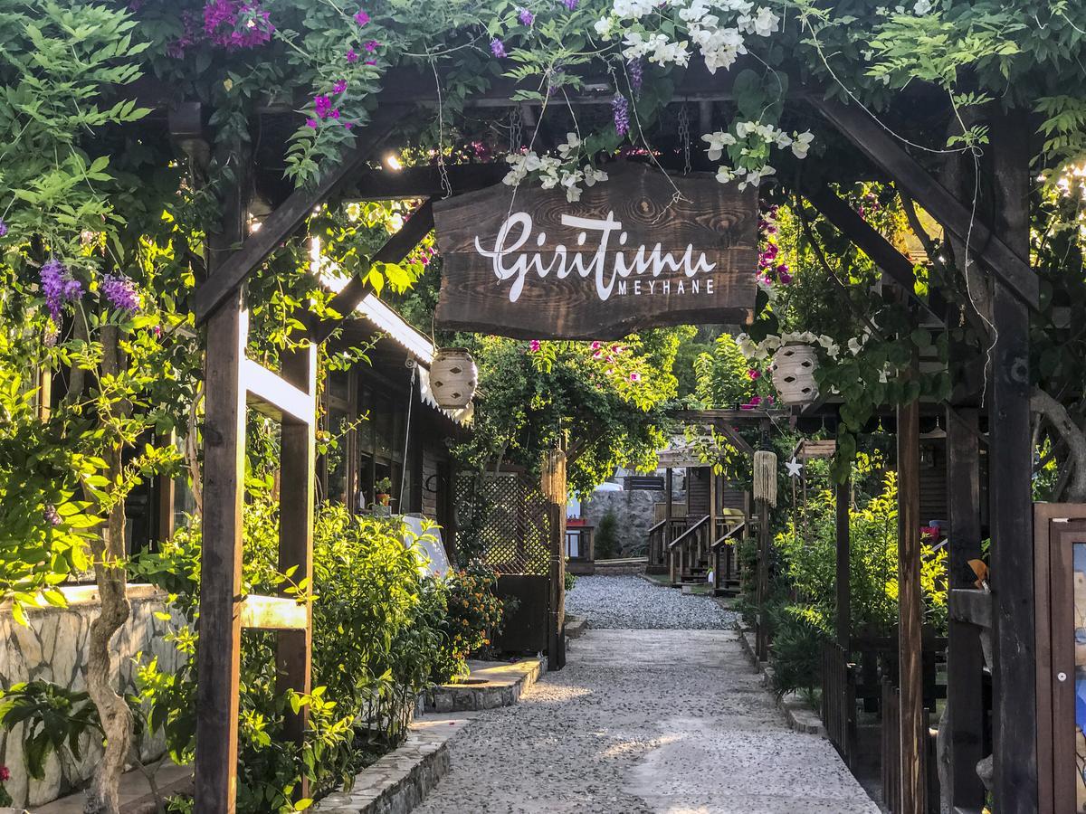 Giritimu Evleri Bed & Breakfast Selimiye  Bagian luar foto