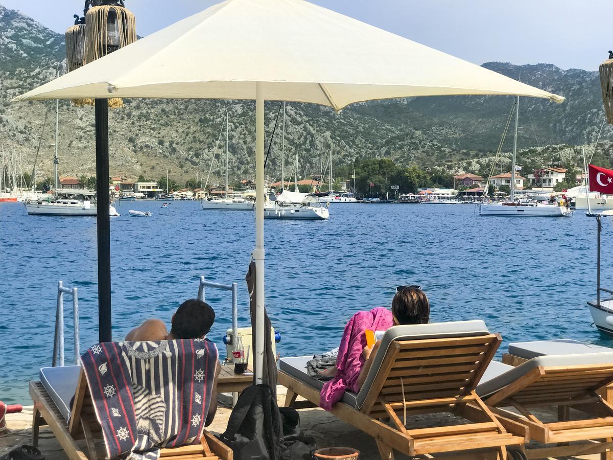 Giritimu Evleri Bed & Breakfast Selimiye  Bagian luar foto